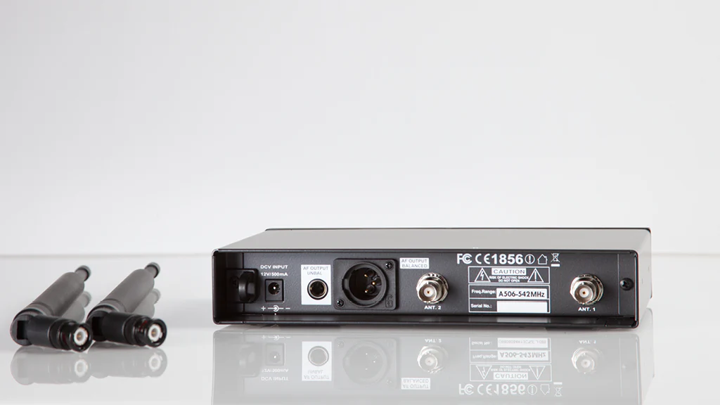 UX1200B BELT PACK WIRELESS SYSTEM - Image 9