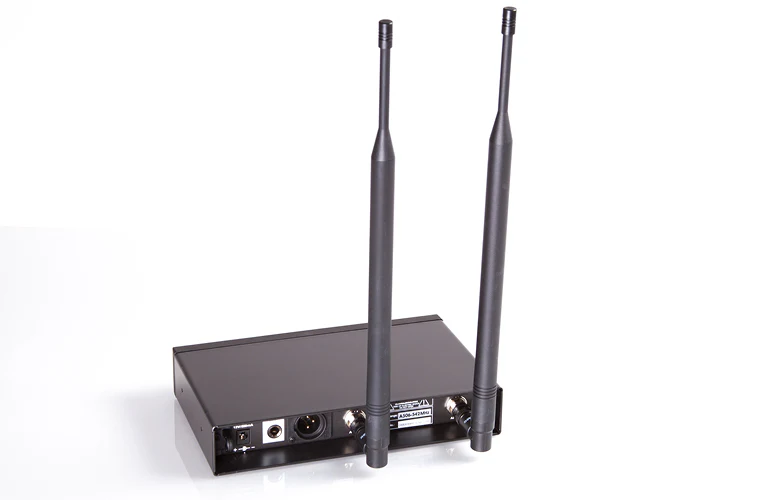 UX1200BGT Wireless Guitar/Bass System - Image 10