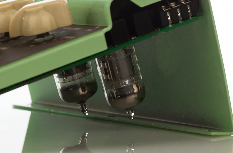 VLD1 - Legacy Drive Preamp Pedal with 12Ax7 Tubes - Image 4